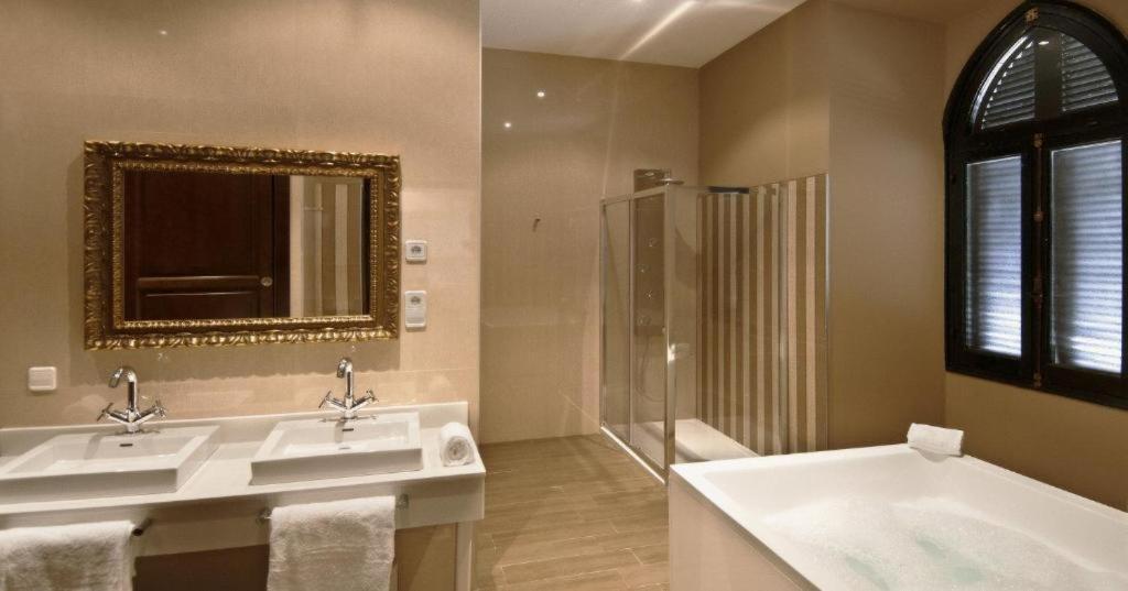 La Almoraima Hotel 카스테야르데라폰테라 외부 사진