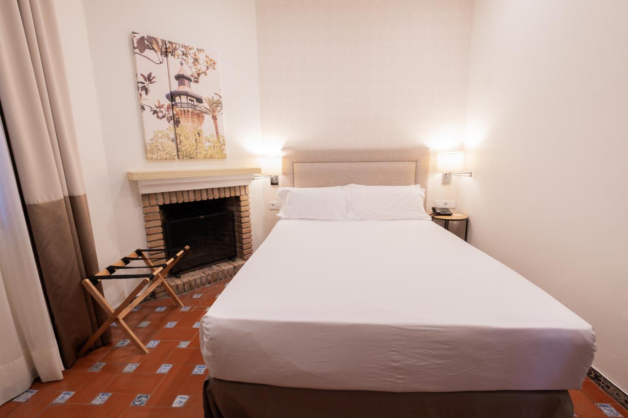 La Almoraima Hotel 카스테야르데라폰테라 외부 사진